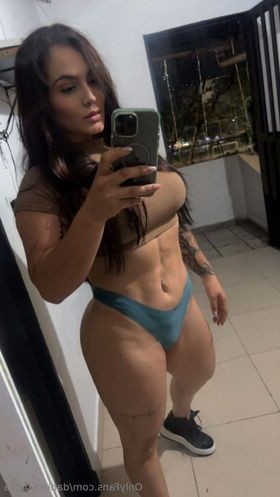 Daniela Sierra Nude Leaks OnlyFans Photo 1