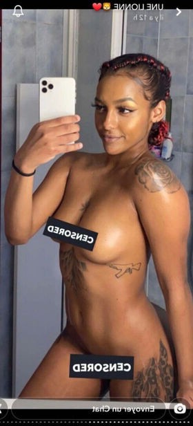 Samhare Nude Leaks OnlyFans Photo 2
