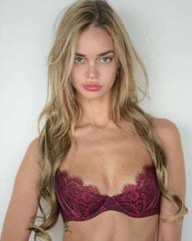 cecisorian Nude Leaks OnlyFans Photo 5