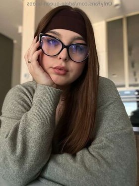 Adele-Queen Nude Leaks OnlyFans Photo 8