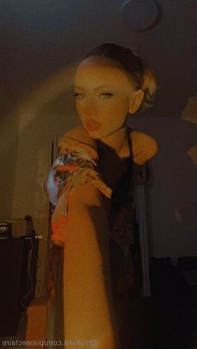 pixieeclaire Nude Leaks OnlyFans Photo 33