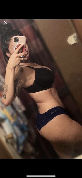 Daniela Chaverry Nude Leaks OnlyFans Photo 5