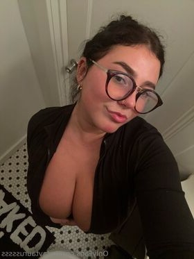 badgal.pheephee Nude Leaks OnlyFans Photo 2
