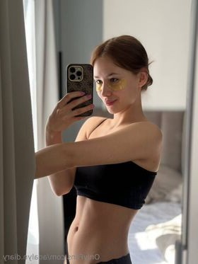 adalyn.diary Nude Leaks OnlyFans Photo 195