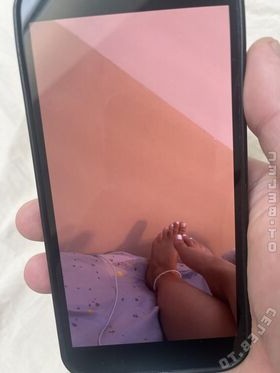 Feets Nude Leaks OnlyFans Photo 6