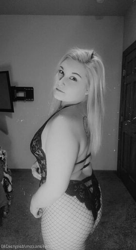 daisyrae240 Nude Leaks OnlyFans Photo 37