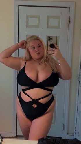 Bad.blondiee1 Nude Leaks OnlyFans Photo 19