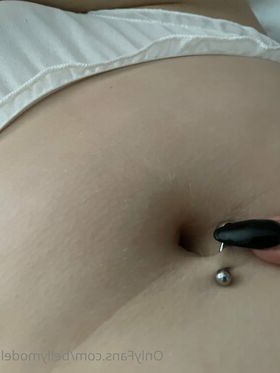 bellymodel Nude Leaks OnlyFans Photo 4