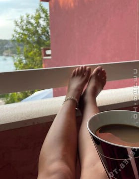 Feets Nude Leaks OnlyFans Photo 8