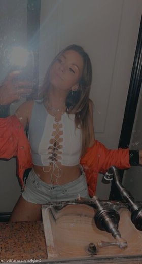 divi4e Nude Leaks OnlyFans Photo 4