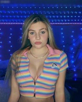 adelecash Nude Leaks OnlyFans Photo 11