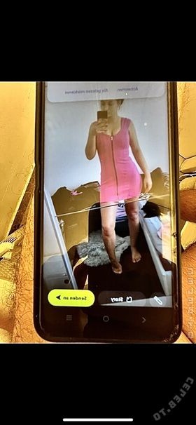Feets Nude Leaks OnlyFans Photo 7