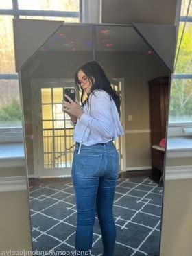 RandomJocelyn Nude Leaks OnlyFans Photo 53