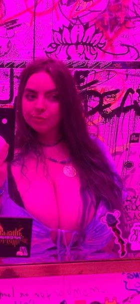 Samantha Hyde Nude Leaks OnlyFans Photo 5