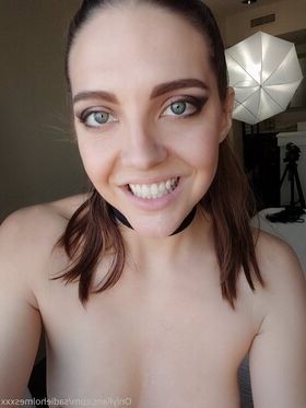 sadieholmesxxx Nude Leaks OnlyFans Photo 20