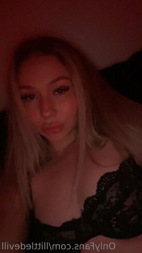 samisinss Nude Leaks OnlyFans Photo 53