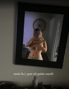 babybottleblondie Nude Leaks OnlyFans Photo 11