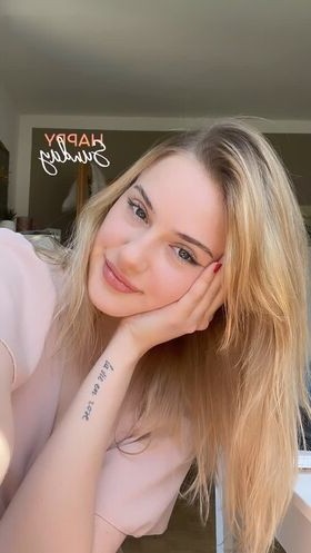 Adriana Burova Nude Leaks OnlyFans Photo 31