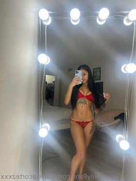 camilacortezxxx Nude Leaks OnlyFans Photo 25