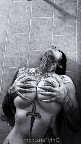 bad.grl_ Nude Leaks OnlyFans Photo 37