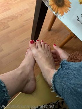 u220080290 Nude Leaks OnlyFans Photo 17