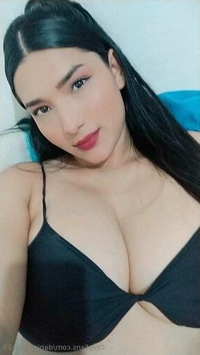daniesence23 Nude Leaks OnlyFans Photo 17