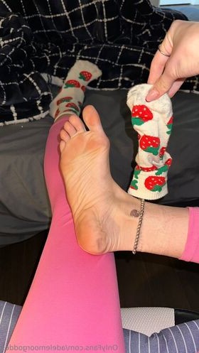 adelemoorgoddes Nude Leaks OnlyFans Photo 3