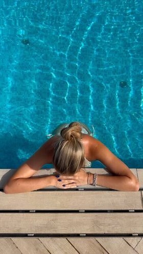 actuallyyhelen Nude Leaks OnlyFans Photo 7