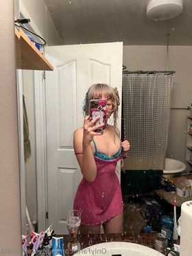 babydolldaniela Nude Leaks OnlyFans Photo 5